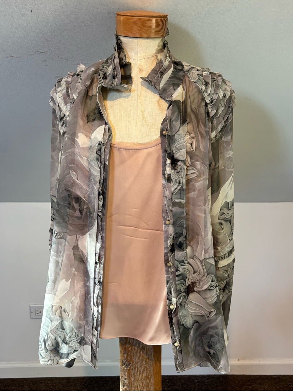 Diane von Furstenberg Silk Pintura Watercolor Silk Blouse - Picture 6 of 14